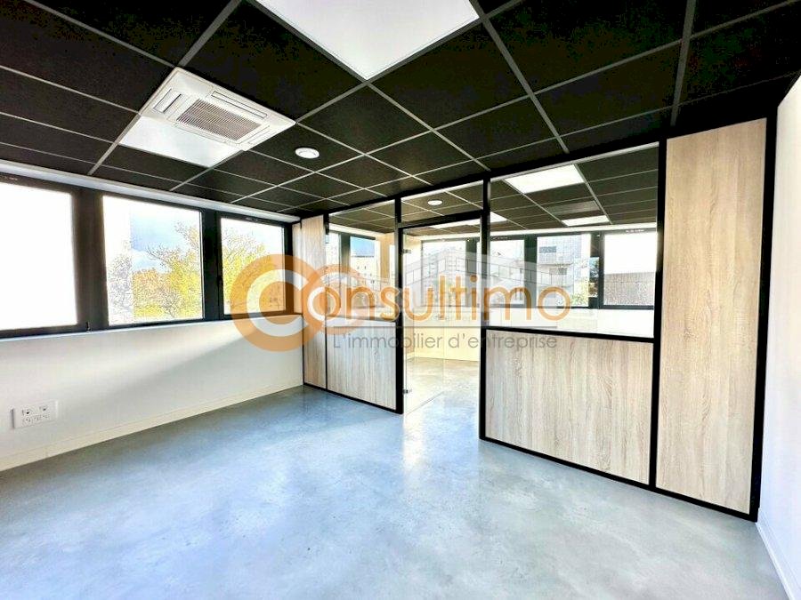 Bureau à acheter 53 m² - Talence