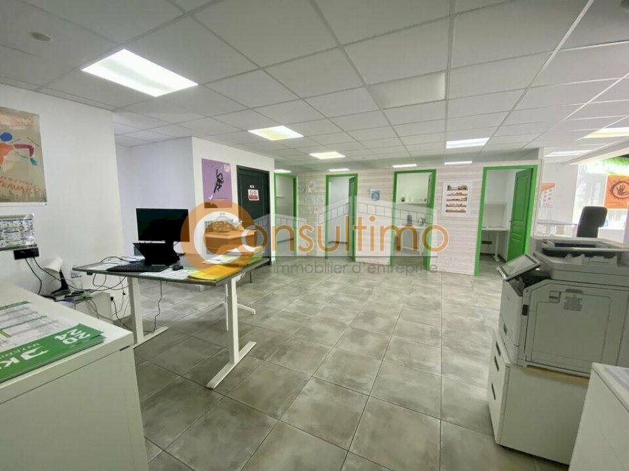 Local commercial à louer 125 m² - Libourne