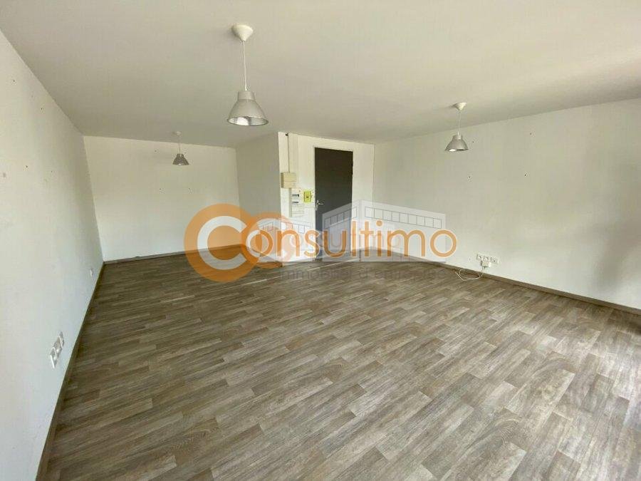 Local commercial à louer 32 m² - Gradignan