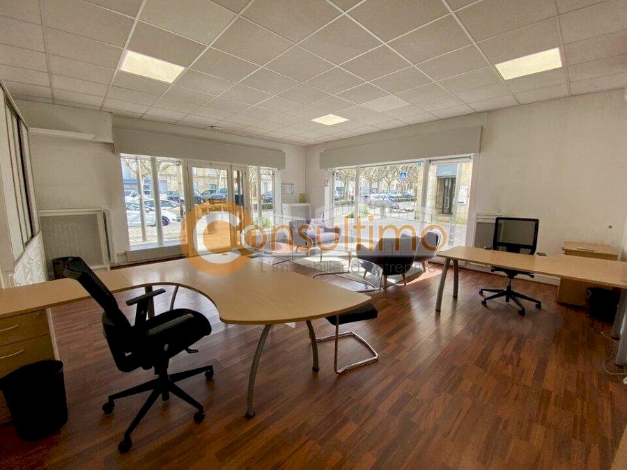 Local commercial à louer 95 m² - Libourne