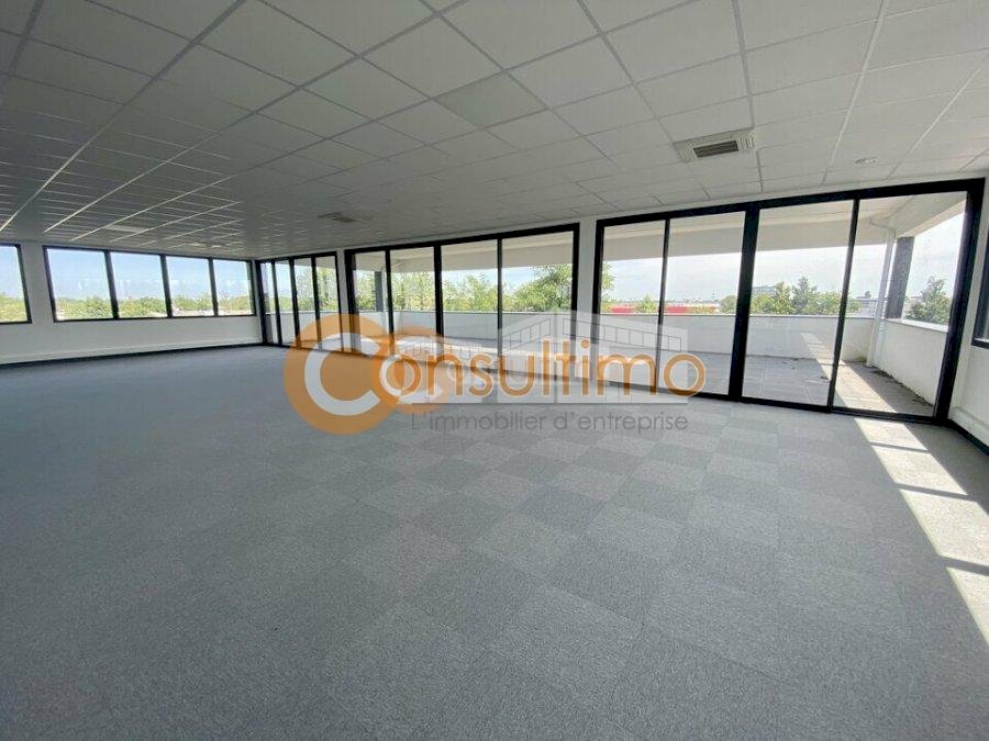 Bureau à louer 405 m² - Mérignac