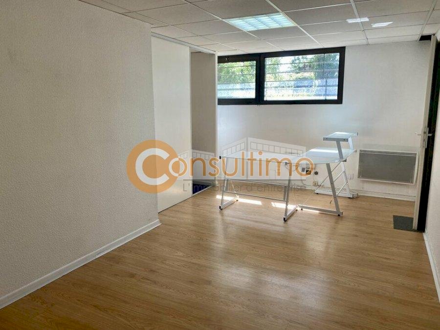 Bureau à louer 22 m² - Mérignac