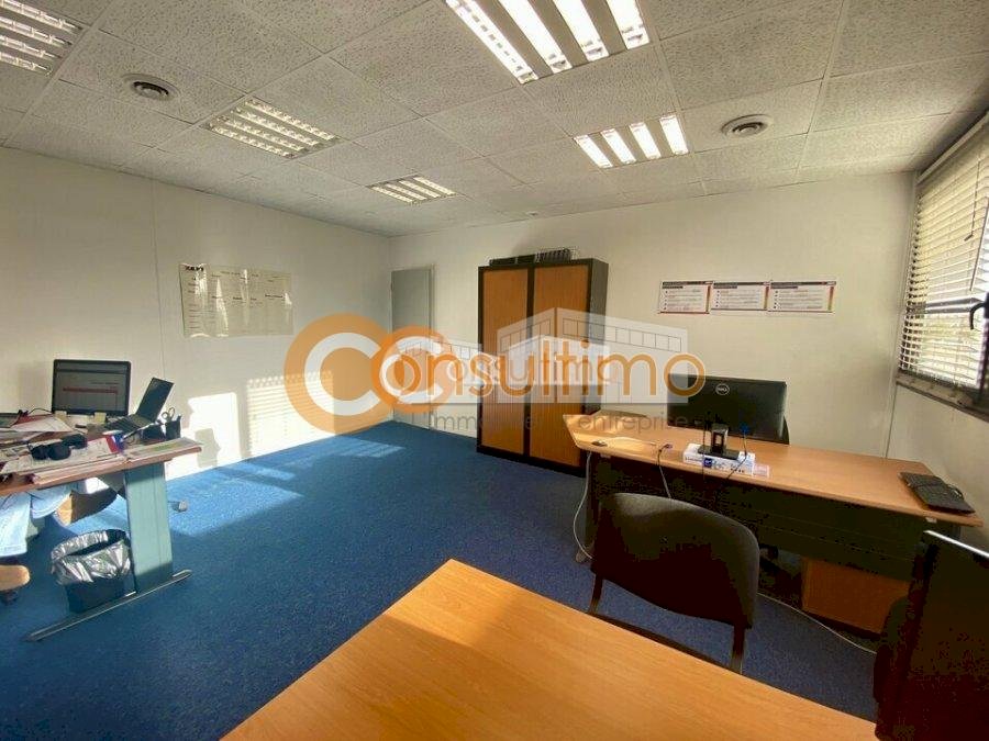 Bureau à louer 220 m² - Mérignac