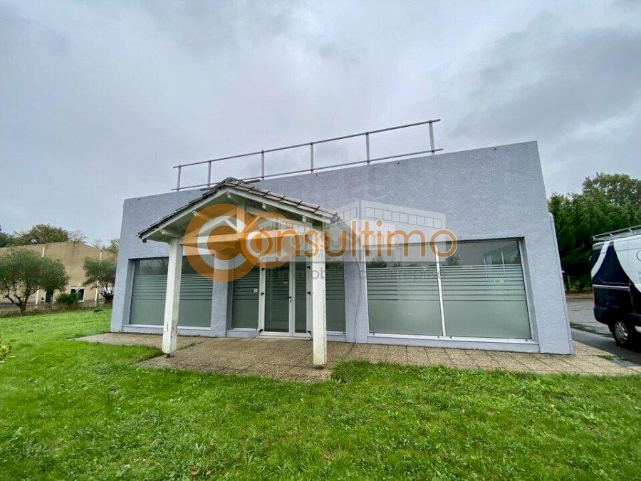 Bureau à acheter 150 m² - Beychac-et-Caillau