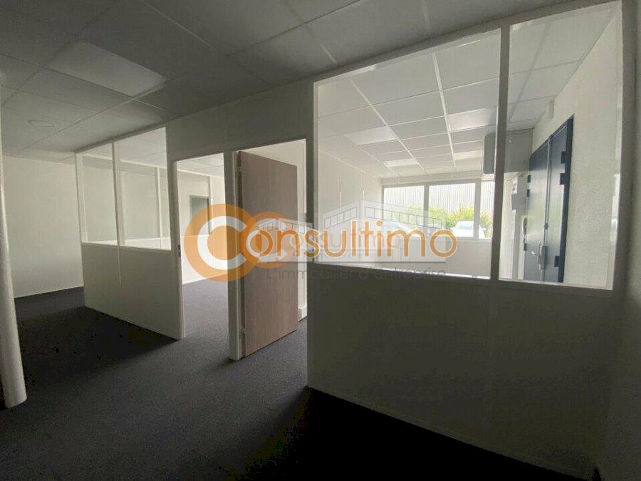 Bureau à louer 104 m² - Artigues-près-Bordeaux